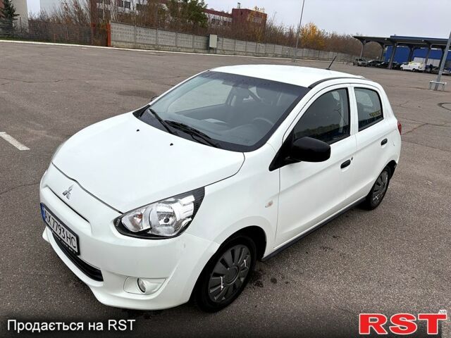 Білий Міцубісі Спейс Стар, об'ємом двигуна 1 л та пробігом 72 тис. км за 5600 $, фото 1 на Automoto.ua