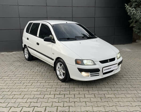 Білий Міцубісі Спейс Стар, об'ємом двигуна 1.58 л та пробігом 319 тис. км за 3500 $, фото 1 на Automoto.ua