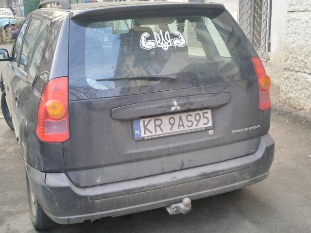 Черный Мицубиси Спейс Стар, объемом двигателя 0 л и пробегом 350 тыс. км за 750 $, фото 1 на Automoto.ua
