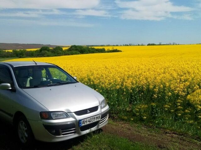 Сірий Міцубісі Спейс Стар, об'ємом двигуна 1.83 л та пробігом 260 тис. км за 4700 $, фото 1 на Automoto.ua