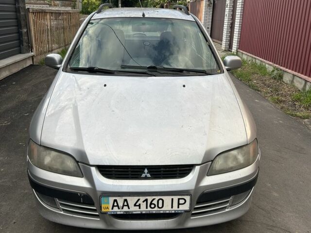 Сірий Міцубісі Спейс Стар, об'ємом двигуна 1.6 л та пробігом 253 тис. км за 4000 $, фото 1 на Automoto.ua