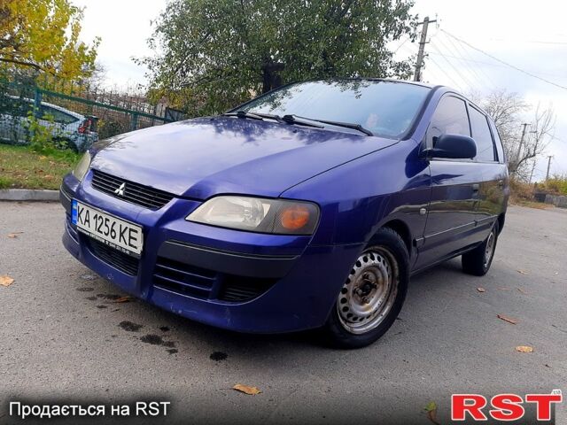 Синій Міцубісі Спейс Стар, об'ємом двигуна 1.6 л та пробігом 260 тис. км за 2600 $, фото 1 на Automoto.ua