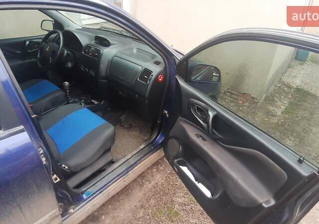 Синий Мицубиси Спейс Стар, объемом двигателя 1.6 л и пробегом 440 тыс. км за 3900 $, фото 1 на Automoto.ua