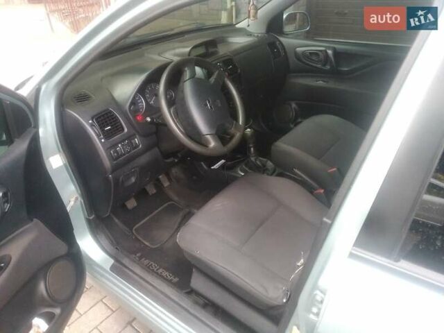 Зелений Міцубісі Спейс Стар, об'ємом двигуна 1.3 л та пробігом 295 тис. км за 3300 $, фото 1 на Automoto.ua
