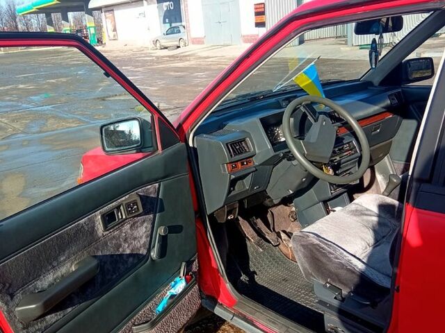 Міцубісі Спейс Вагон, об'ємом двигуна 1.8 л та пробігом 0 тис. км за 1300 $, фото 1 на Automoto.ua