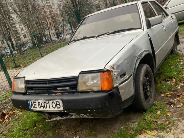 Серый Мицубиси Тредиа, объемом двигателя 0 л и пробегом 1 тыс. км за 284 $, фото 1 на Automoto.ua