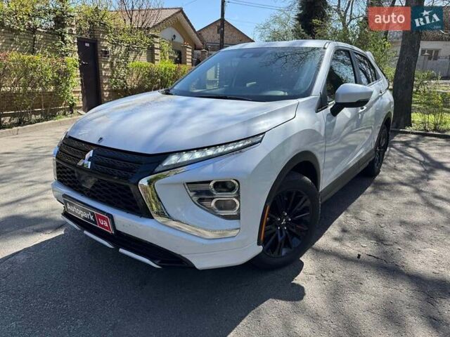 Білий Міцубісі Eclipse Cross, об'ємом двигуна 1.5 л та пробігом 6 тис. км за 22490 $, фото 1 на Automoto.ua