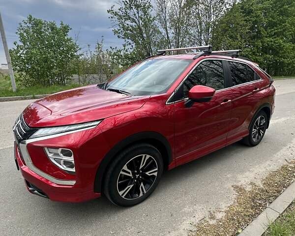 Красный Мицубиси Eclipse Cross, объемом двигателя 1.5 л и пробегом 117 тыс. км за 24000 $, фото 1 на Automoto.ua