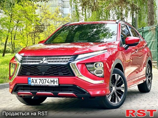 Червоний Міцубісі Eclipse Cross, об'ємом двигуна 2 л та пробігом 49 тис. км за 23000 $, фото 1 на Automoto.ua