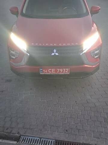 Красный Мицубиси Eclipse Cross, объемом двигателя 1.5 л и пробегом 18 тыс. км за 22100 $, фото 1 на Automoto.ua