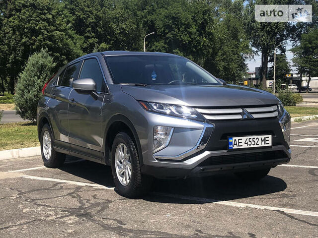 Сірий Міцубісі Eclipse Cross, об'ємом двигуна 1.5 л та пробігом 22 тис. км за 18850 $, фото 1 на Automoto.ua