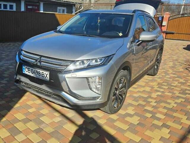 Серый Мицубиси Eclipse Cross, объемом двигателя 1.5 л и пробегом 145 тыс. км за 17100 $, фото 1 на Automoto.ua