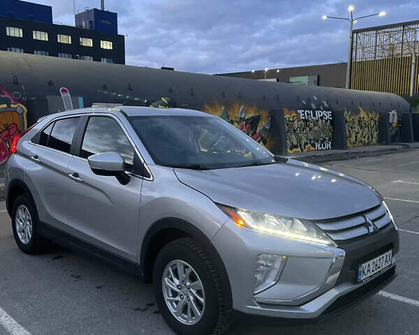 Сірий Міцубісі Eclipse Cross, об'ємом двигуна 1.5 л та пробігом 95 тис. км за 14500 $, фото 1 на Automoto.ua