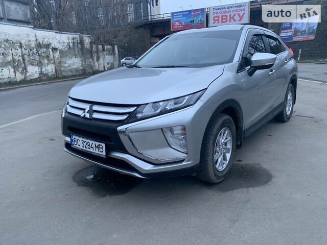 Серый Мицубиси Eclipse Cross, объемом двигателя 1.5 л и пробегом 46 тыс. км за 17300 $, фото 1 на Automoto.ua