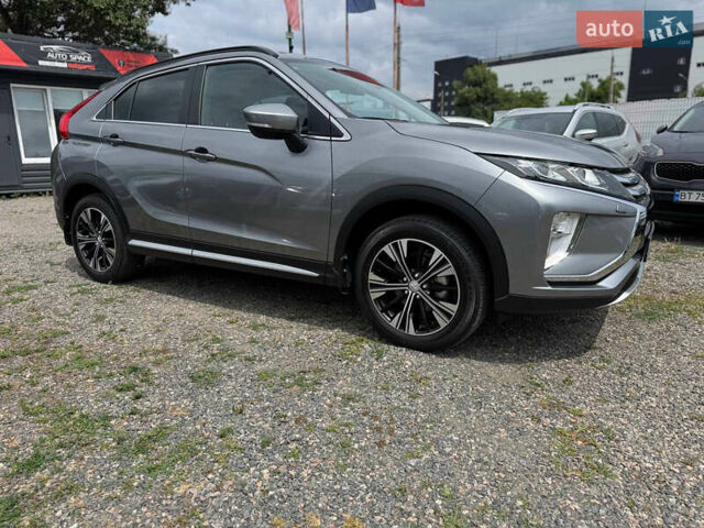 Сірий Міцубісі Eclipse Cross, об'ємом двигуна 1.5 л та пробігом 41 тис. км за 20700 $, фото 1 на Automoto.ua