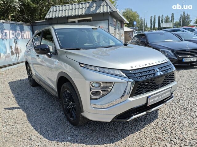 Сірий Міцубісі Eclipse Cross, об'ємом двигуна 1.5 л та пробігом 79 тис. км за 18880 $, фото 1 на Automoto.ua