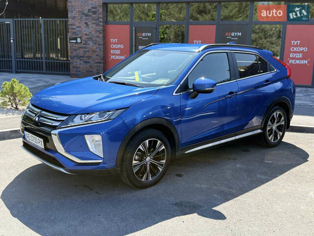 Синий Мицубиси Eclipse Cross, объемом двигателя 1.5 л и пробегом 72 тыс. км за 22900 $, фото 1 на Automoto.ua