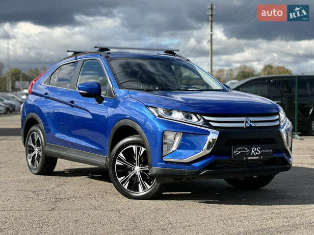 Синий Мицубиси Eclipse Cross, объемом двигателя 1.5 л и пробегом 65 тыс. км за 16300 $, фото 1 на Automoto.ua