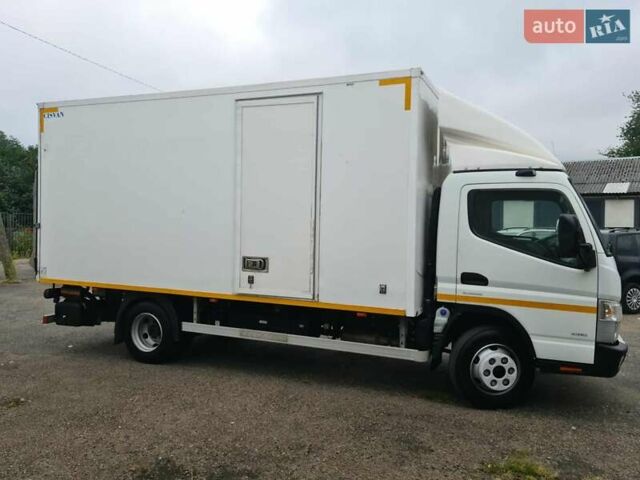 Белый Мицубиси Fuso Canter, объемом двигателя 30 л и пробегом 121 тыс. км за 41025 $, фото 1 на Automoto.ua