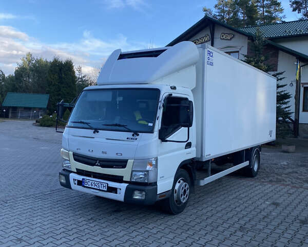 Білий Міцубісі Fuso Canter, об'ємом двигуна 3 л та пробігом 377 тис. км за 14700 $, фото 1 на Automoto.ua