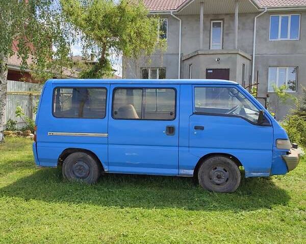 Синій Міцубісі L 300, об'ємом двигуна 2.5 л та пробігом 450 тис. км за 1900 $, фото 1 на Automoto.ua