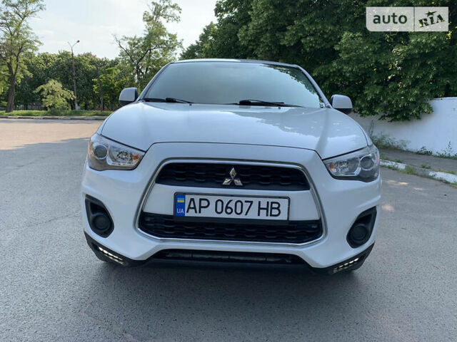 Білий Міцубісі Outlander Sport, об'ємом двигуна 2 л та пробігом 166 тис. км за 12500 $, фото 1 на Automoto.ua