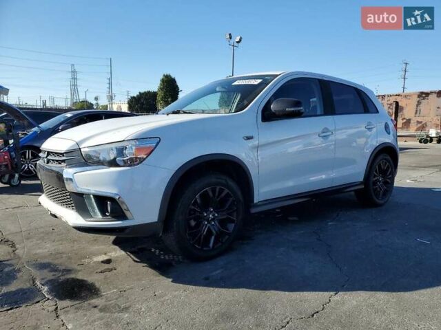Білий Міцубісі Outlander Sport, об'ємом двигуна 2 л та пробігом 154 тис. км за 1500 $, фото 1 на Automoto.ua