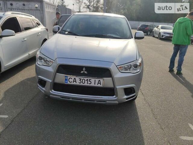 Серый Мицубиси Outlander Sport, объемом двигателя 2 л и пробегом 129 тыс. км за 11335 $, фото 1 на Automoto.ua