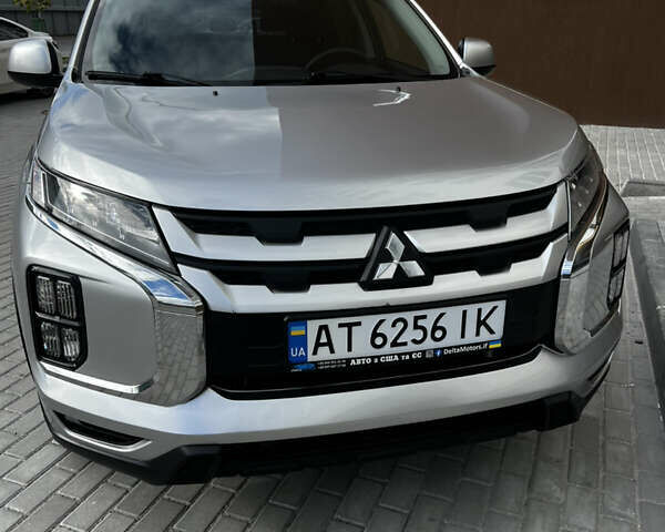 Сірий Міцубісі Outlander Sport, об'ємом двигуна 2 л та пробігом 133 тис. км за 16300 $, фото 1 на Automoto.ua