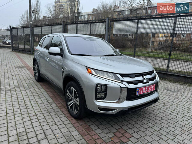 Сірий Міцубісі Outlander Sport, об'ємом двигуна 2 л та пробігом 40 тис. км за 15700 $, фото 1 на Automoto.ua