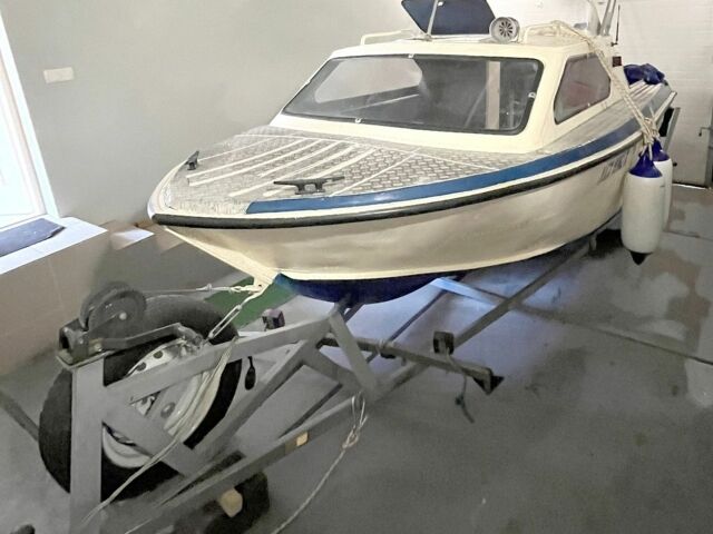 Белый Москва УКА, объемом двигателя 0 л и пробегом 0 тыс. км за 11500 $, фото 1 на Automoto.ua