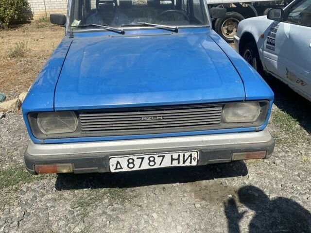 Москвич / АЗЛК 2125 1986 в Николаеве на Automoto.ua Синий Москвич / АЗЛК 2125, объемом двигателя 7.5 л и пробегом 15 тыс. км за 450 $, фото 1 на Automoto.ua