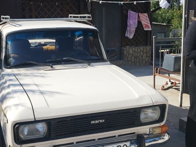 Бежевий Москвич / АЗЛК 2140, об'ємом двигуна 1.5 л та пробігом 70 тис. км за 600 $, фото 1 на Automoto.ua