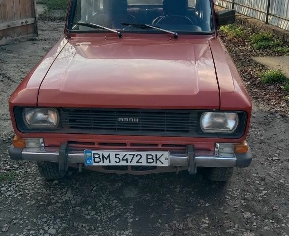 Красный Москвич / АЗЛК 2140, объемом двигателя 0 л и пробегом 1000 тыс. км за 523 $, фото 1 на Automoto.ua
