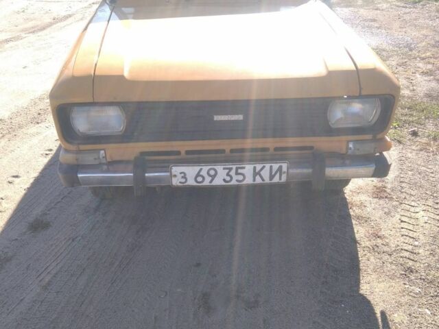 Оранжевый Москвич / АЗЛК 2140, объемом двигателя 1 л и пробегом 57 тыс. км за 650 $, фото 1 на Automoto.ua