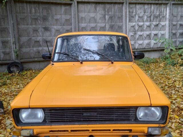 Помаранчевий Москвич / АЗЛК 2140, об'ємом двигуна 1.5 л та пробігом 173 тис. км за 450 $, фото 1 на Automoto.ua