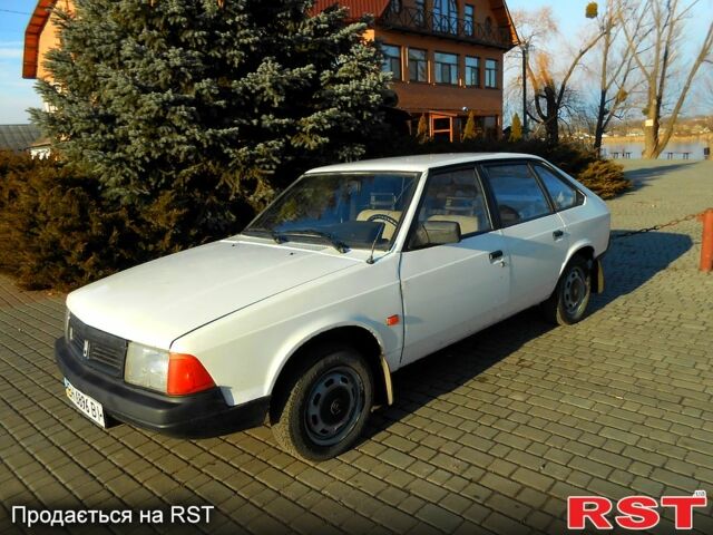 Белый Москвич / АЗЛК 2141, объемом двигателя 1.5 л и пробегом 0 тыс. км за 900 $, фото 1 на Automoto.ua