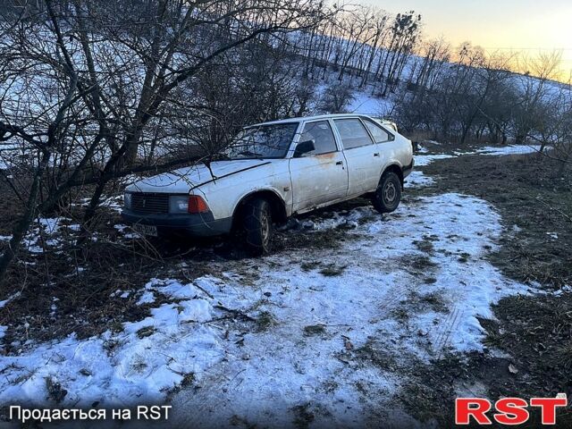 Белый Москвич / АЗЛК 2141, объемом двигателя 15 л и пробегом 0 тыс. км за 400 $, фото 1 на Automoto.ua