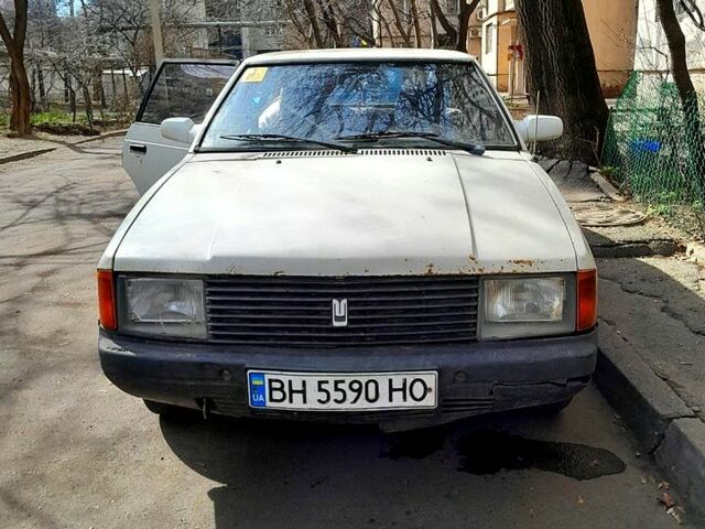 Белый Москвич / АЗЛК 2141, объемом двигателя 1.5 л и пробегом 238 тыс. км за 500 $, фото 1 на Automoto.ua