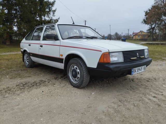 Білий Москвич / АЗЛК 2141, об'ємом двигуна 1.5 л та пробігом 173 тис. км за 970 $, фото 1 на Automoto.ua