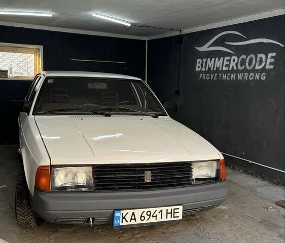 Білий Москвич / АЗЛК 2141, об'ємом двигуна 1.5 л та пробігом 65 тис. км за 970 $, фото 1 на Automoto.ua