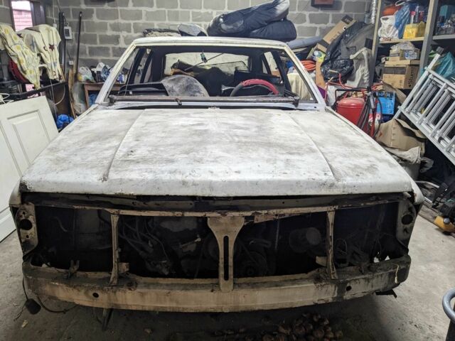 Білий Москвич / АЗЛК 2141, об'ємом двигуна 0 л та пробігом 100 тис. км за 350 $, фото 1 на Automoto.ua