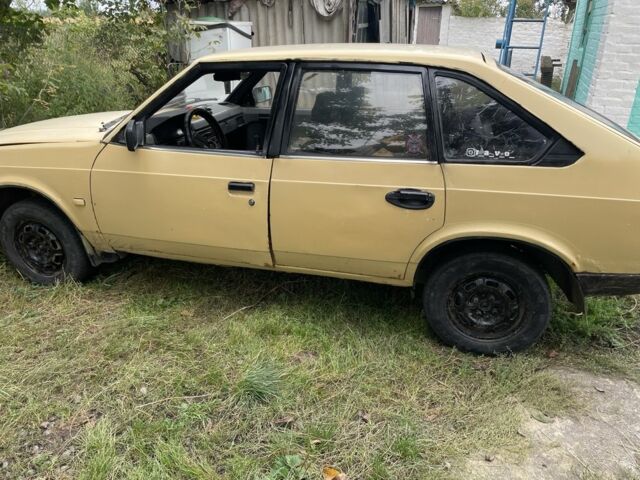 Москвич / АЗЛК 2141 1990 в Виннице на Automoto.ua Бежевый Москвич / АЗЛК 2141, объемом двигателя 1.5 л и пробегом 192 тыс. км за 411 $, фото 1 на Automoto.ua