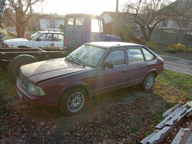 Красный Москвич / АЗЛК 2141, объемом двигателя 1.6 л и пробегом 105 тыс. км за 700 $, фото 1 на Automoto.ua