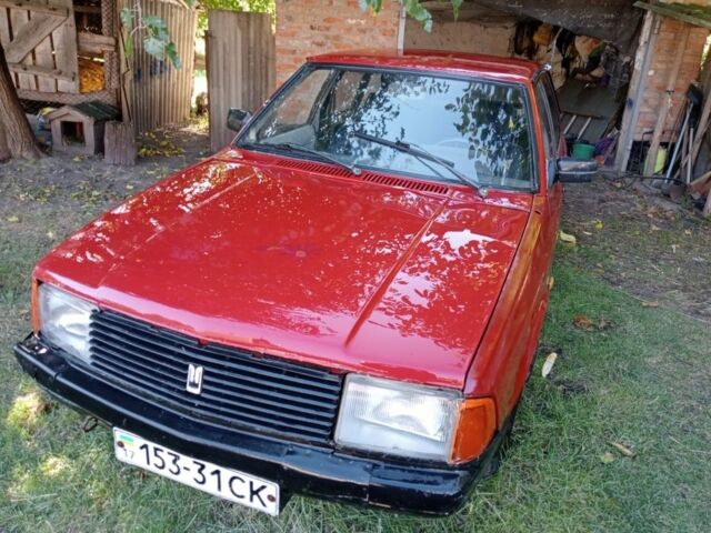 Красный Москвич / АЗЛК 2141, объемом двигателя 1.5 л и пробегом 380 тыс. км за 481 $, фото 1 на Automoto.ua