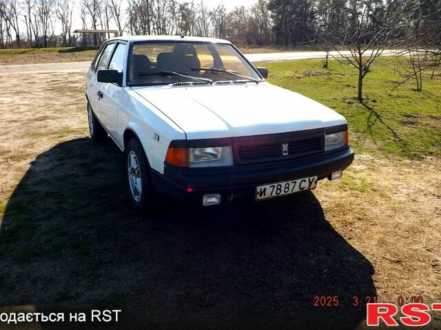 Москвич / АЗЛК 2141, объемом двигателя 15 л и пробегом 100 тыс. км за 1200 $, фото 1 на Automoto.ua