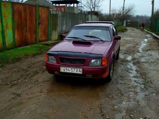 Москвич / АЗЛК 2141, об'ємом двигуна 1.5 л та пробігом 100 тис. км за 900 $, фото 1 на Automoto.ua