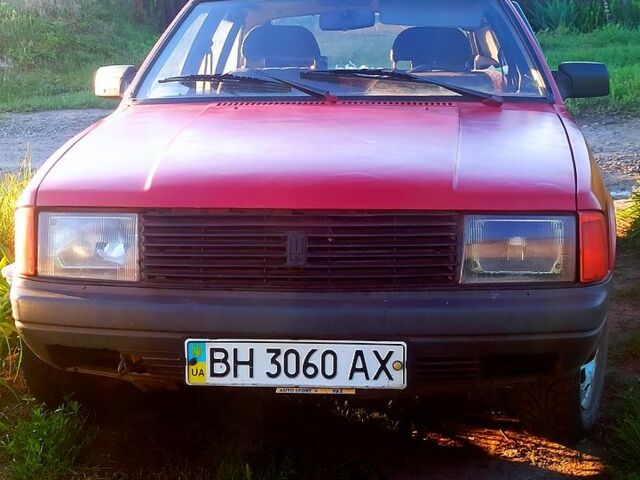 Москвич / АЗЛК 2141 1991 у Раздельной на Automoto.ua Москвич / АЗЛК 2141, об'ємом двигуна 1.5 л та пробігом 0 тис. км за 900 $, фото 1 на Automoto.ua