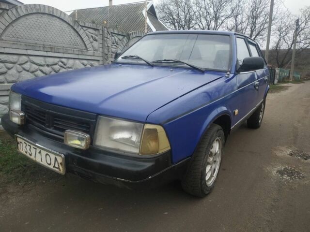 Синий Москвич / АЗЛК 2141, объемом двигателя 1.5 л и пробегом 250 тыс. км за 500 $, фото 1 на Automoto.ua