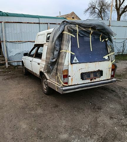 Белый Москвич / АЗЛК 2901, объемом двигателя 1.7 л и пробегом 12 тыс. км за 600 $, фото 1 на Automoto.ua